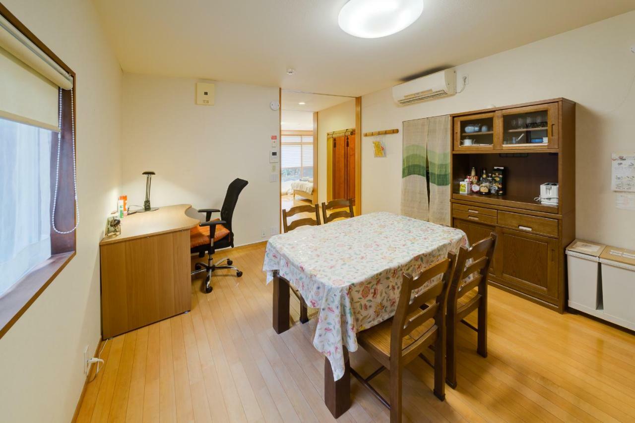 Апартаменты Shinjuku Garden House Токио Экстерьер фото